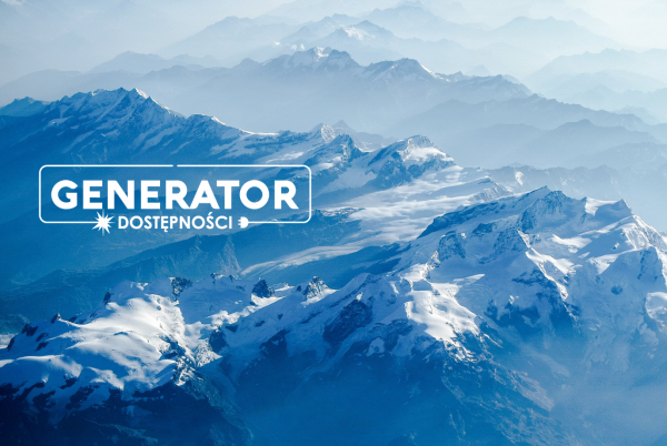Zdjęcie przedstawia góry, szczyty górskie oraz logotyp Generatora Dostępności